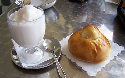 Granita und Brioche