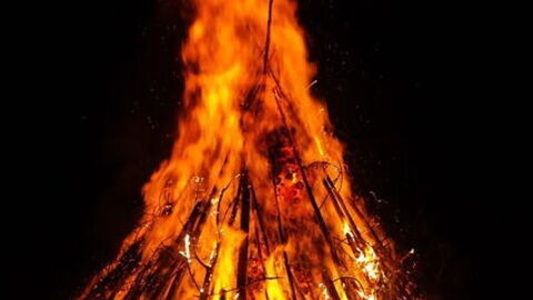 Neujahrs Feuer
