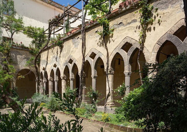 Chiostro di San Francesco, Sorrento