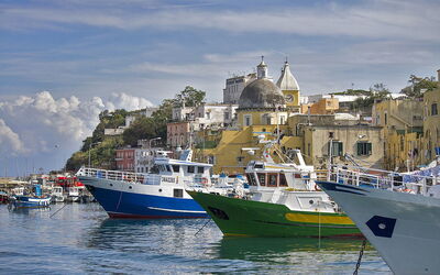 Boote in Procida
