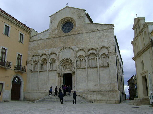 Außenfassade, Termoli Kathedrale