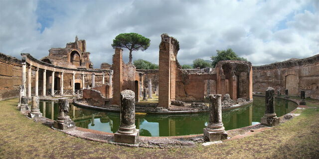 Villa Adriana Maritime Theater