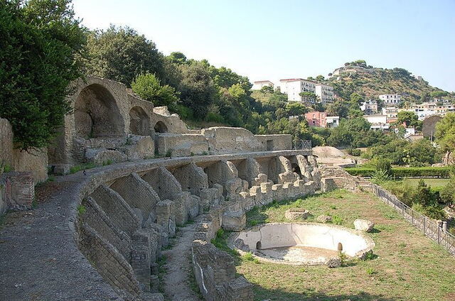 Ruinen in Baia
