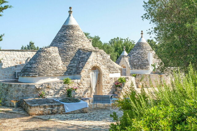 Trullo Petrelli, Außenbereich