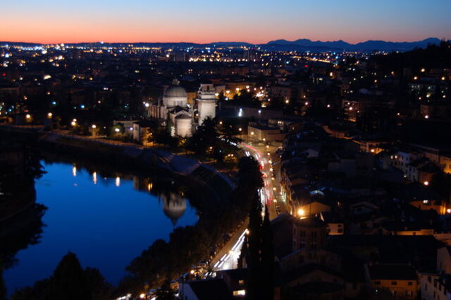 Verona bei Nacht