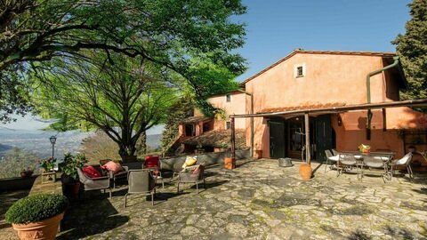 Der Außenbereich der La Casa di San Romolo
