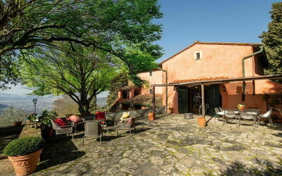 Der Außenbereich der La Casa di San Romolo