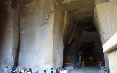 Eingang, Cimitero delle Fontanelle