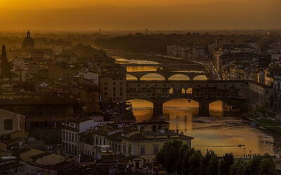 Ein stimmungsvoller Sonnenuntergang in Florenz