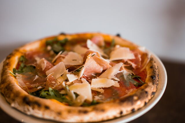 Parmaschinken Pizza