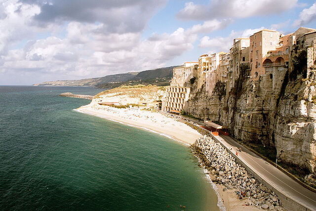 Die Klippen von Tropea in Calabria
