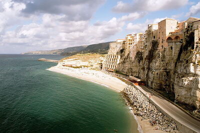 Die Klippen von Tropea in Calabria