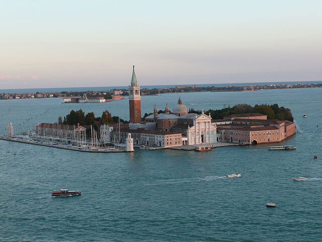 Eine der Inseln von Venedig