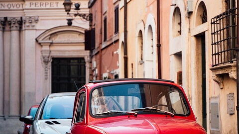 Ein Auto in Italien