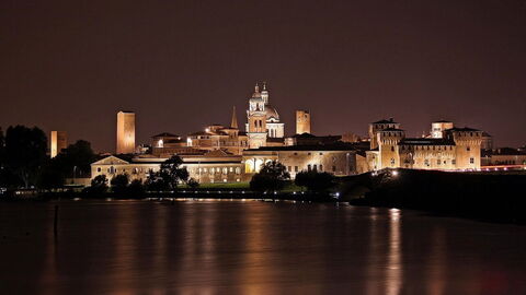 Mantua bei Nacht
