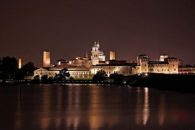 Mantua bei Nacht