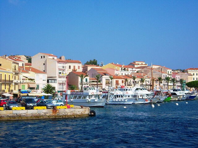 Der Hafen La Maddalena