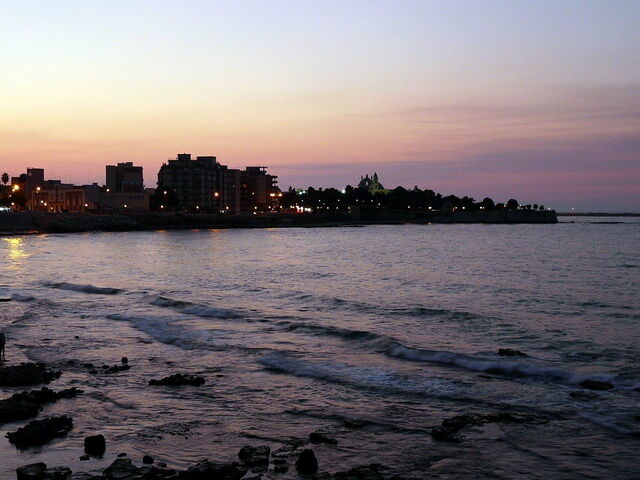 Trani, Küste