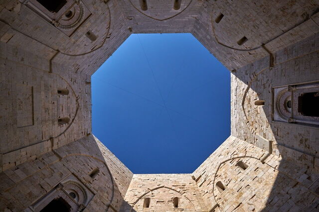 Aussicht vom Innenhof, Castel del Monte