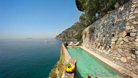 Mansour, Swimming-Pool