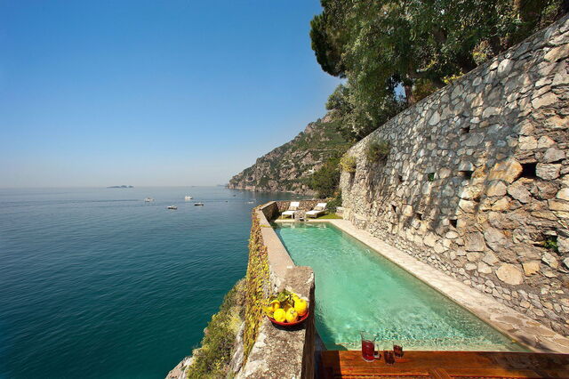 Mansour, Swimming-Pool