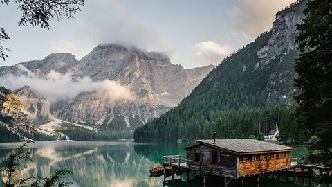 Pragser Wildsee, Bootshaus