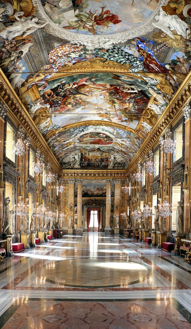 Palazzo Colonna, Korridor
