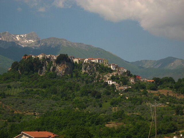 Die Ortschaft Castel San Vincenzo