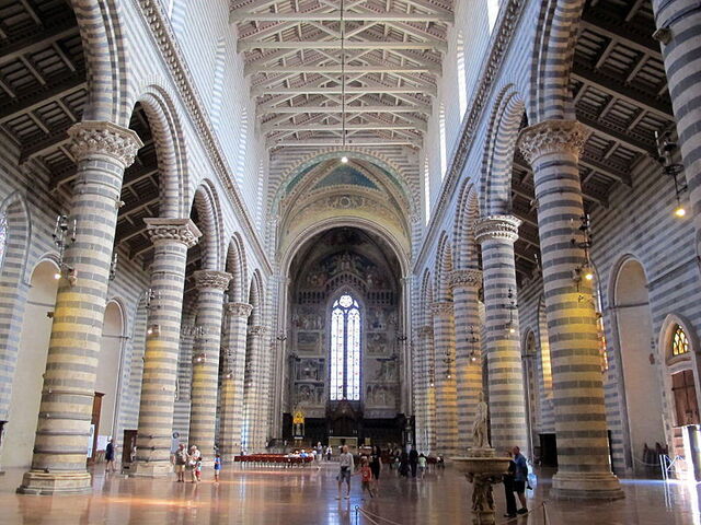Orvieto Kathedrale, Innenbereich