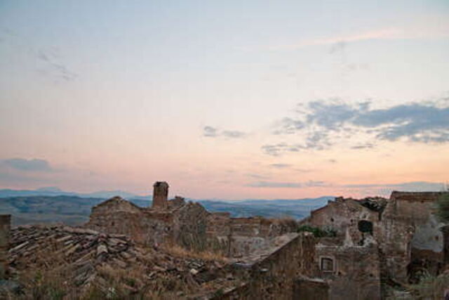Sonnenuntergang über Craco