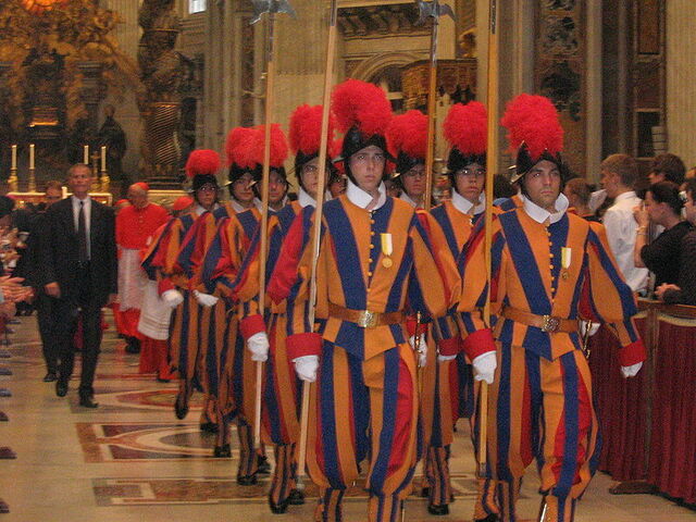 Die Uniform der Schweizer Garden