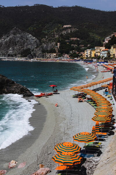 An einem Strand in Italien