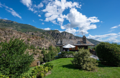 Sanitate, Außenbereich mit Aussicht