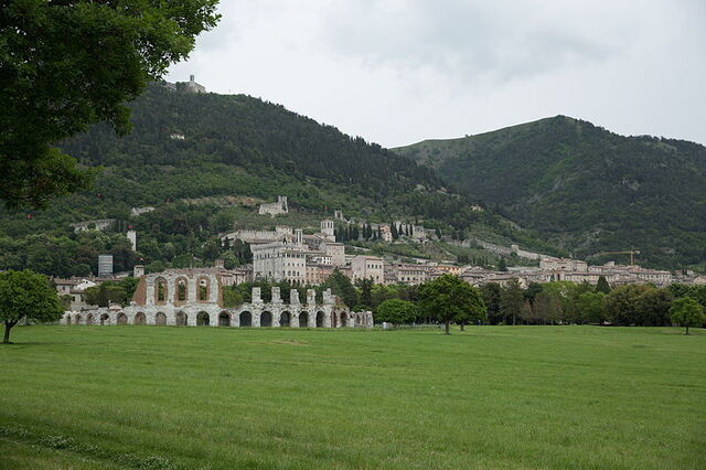 Blick auf Gubbio