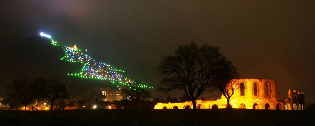 Monte Ingino Weihnachtsbaum