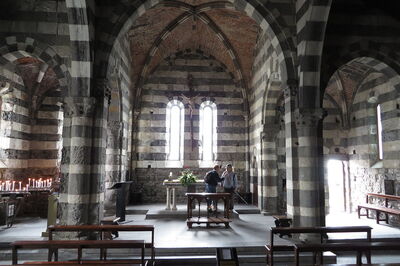 San Pietro Kirche, Innenbereich