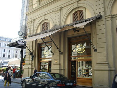 Caffè Gilli, Außenbereich