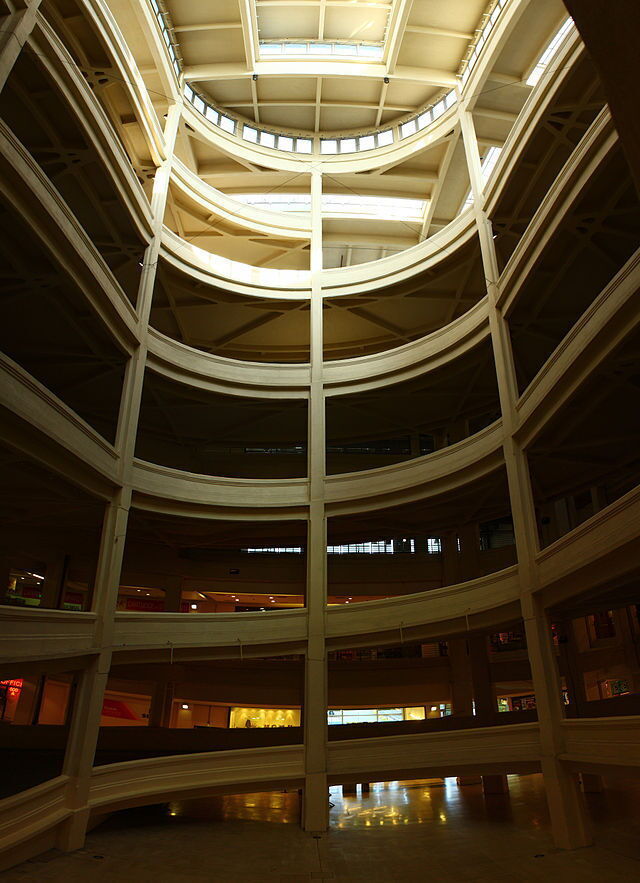 Fertigungsstraße in der Lingotto Fabrik