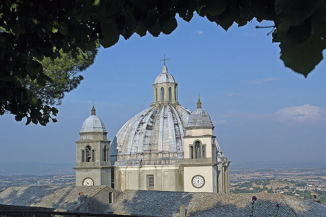 Das Dach der Kathedrale in Montefiascone