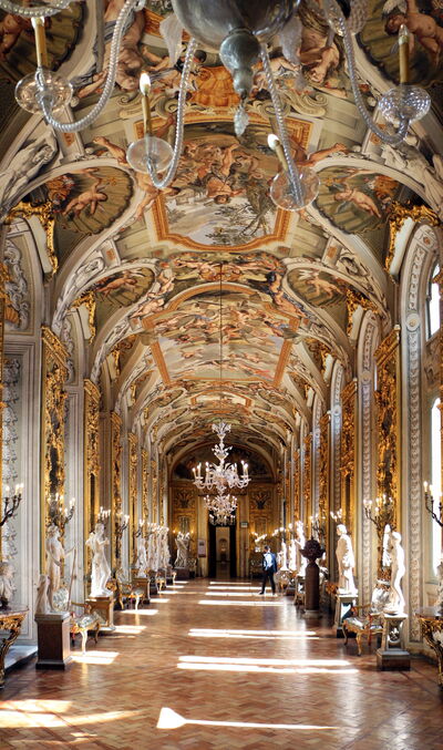 Palazzo Doria Pamphilj, Spiegelsaal