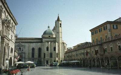 Hauptplatz in Ascoli Piceno