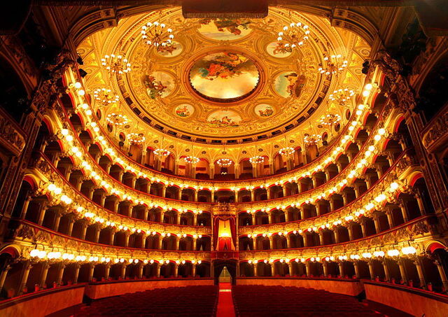 Opernbereich des Teatro Bellini