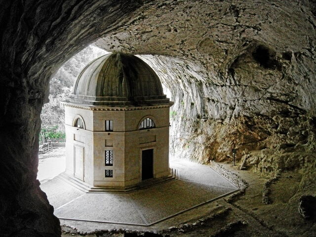 Der Tempel von Valadier