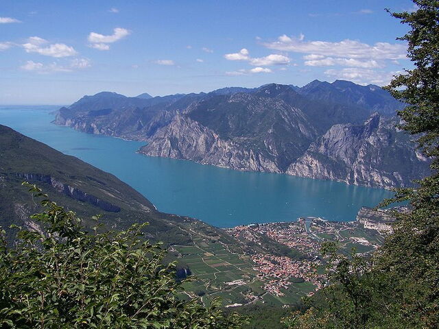 Blick über den Gardasee