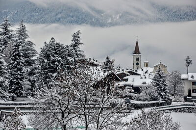 Verschneite Landschaft im Aosta Tal