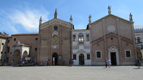 Oratorium des heiligen Georg, Padua (links)