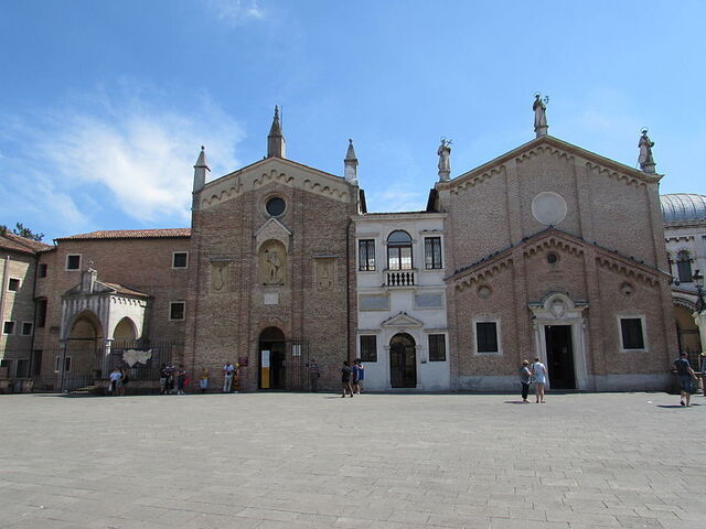 Oratorium des heiligen Georg, Padua (links)