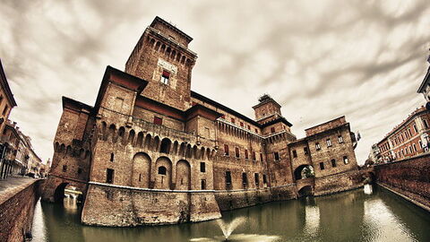 Castello Estense, Burggraben