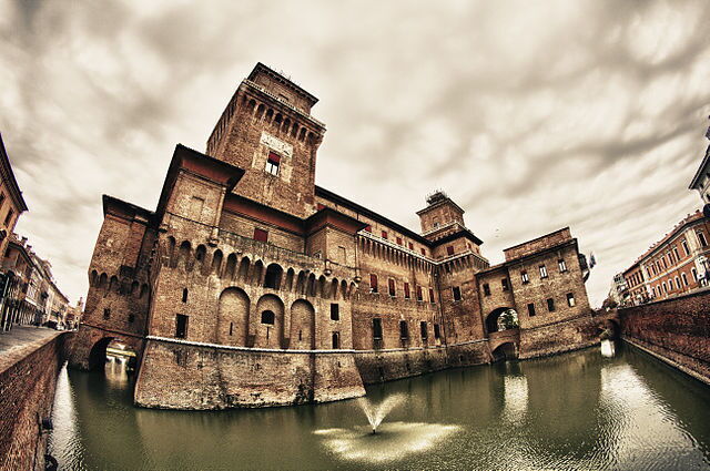 Castello Estense, Burggraben