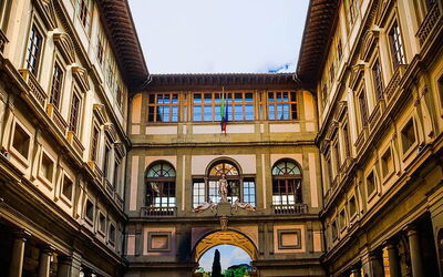 Innenhof der Uffizi Galerie